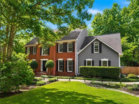 Homes For Sale - 2420 Bexford View<br/> Forsyth County, Cumming, GA 30041