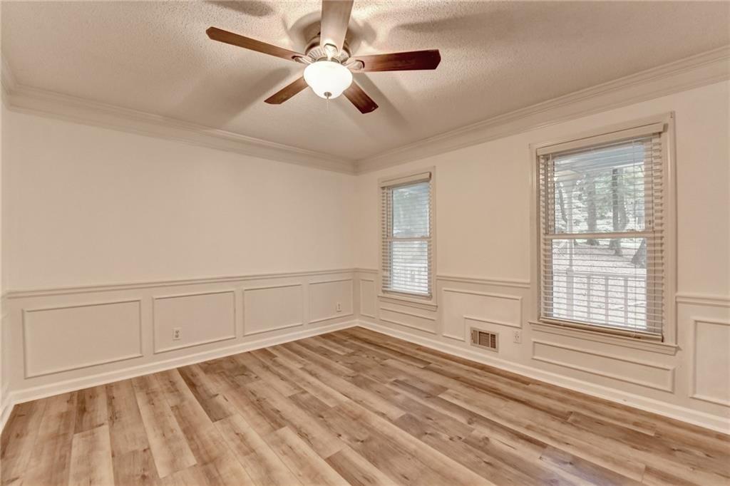 Twin Lakes - Residential