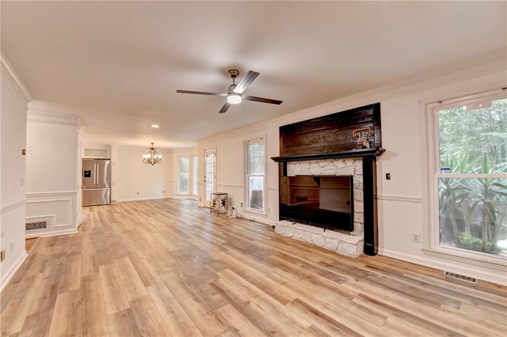 Twin Lakes - Residential