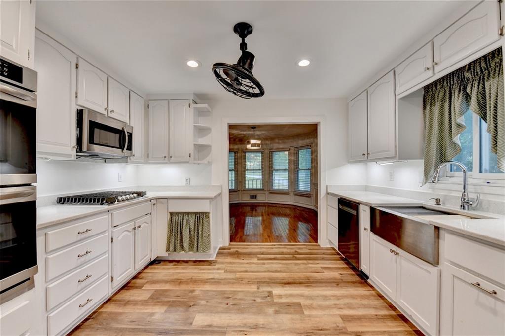 Twin Lakes - Residential