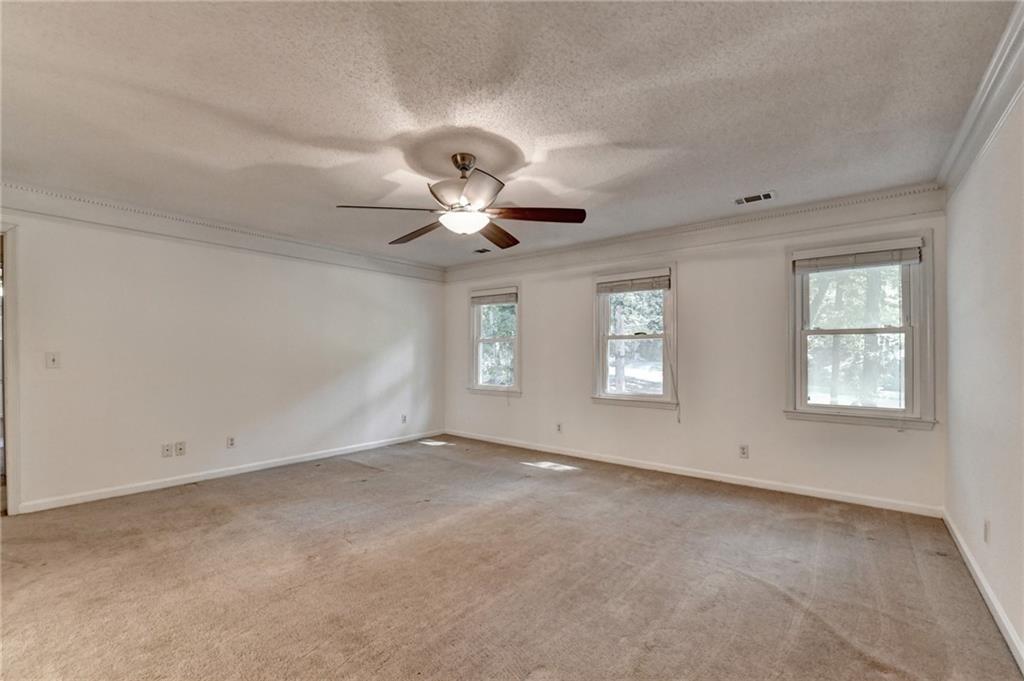 Twin Lakes - Residential