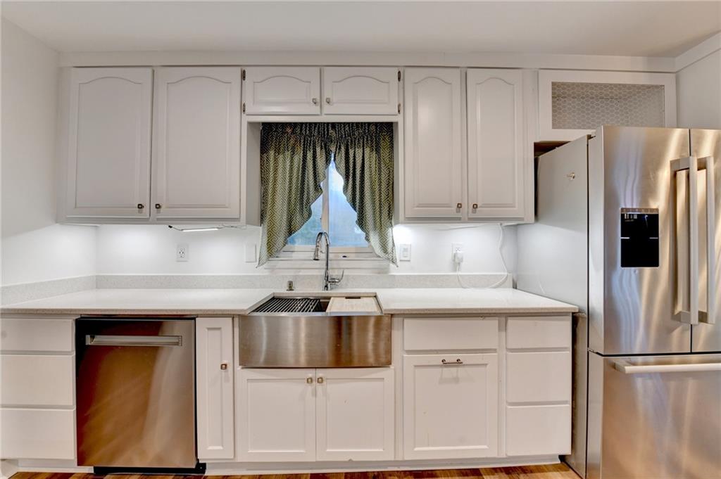 Twin Lakes - Residential