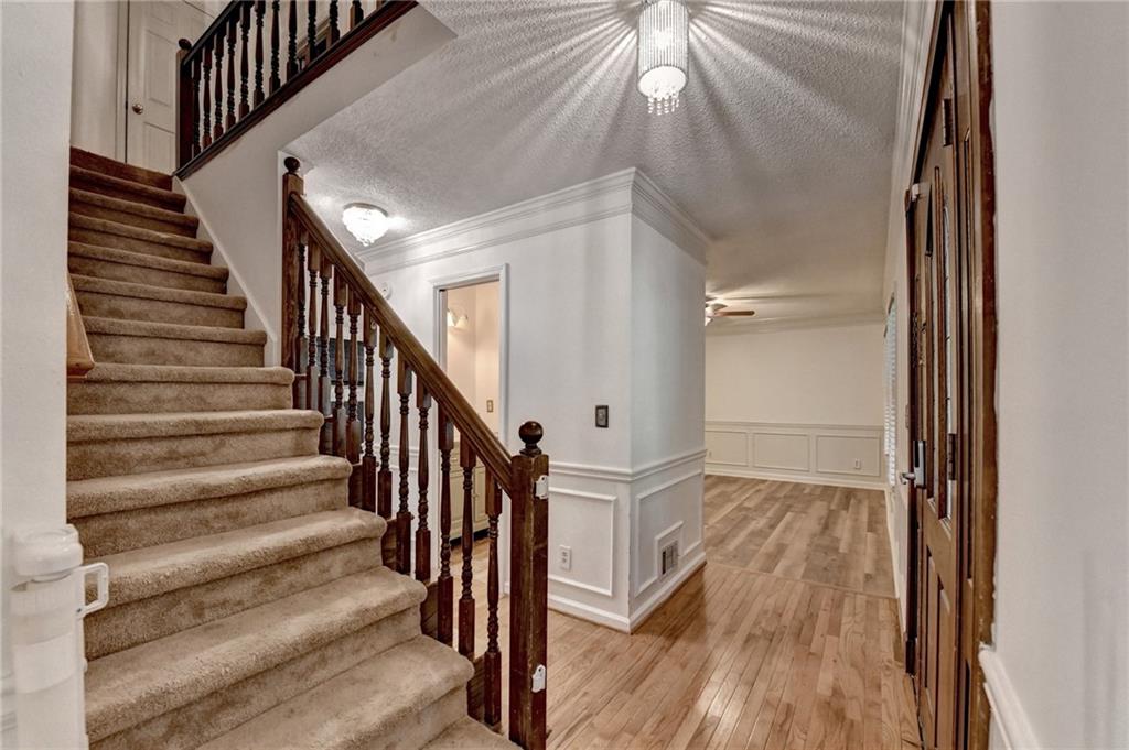 Twin Lakes - Residential