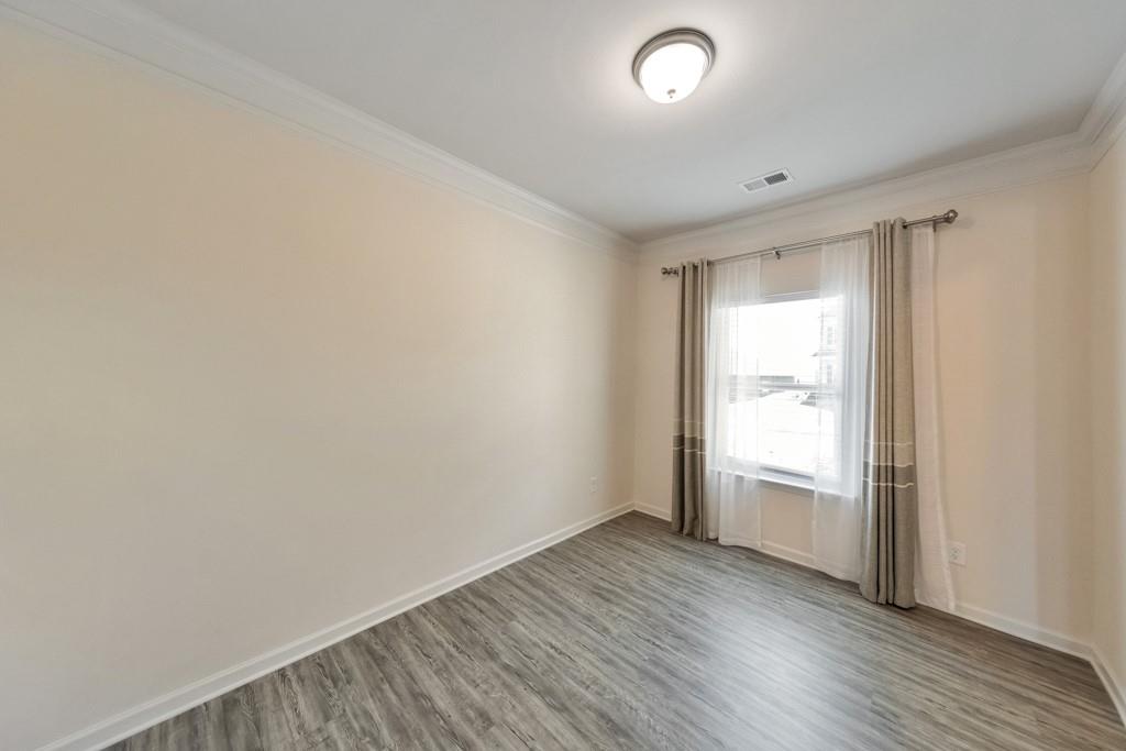 238 Chase Drew Drive SW