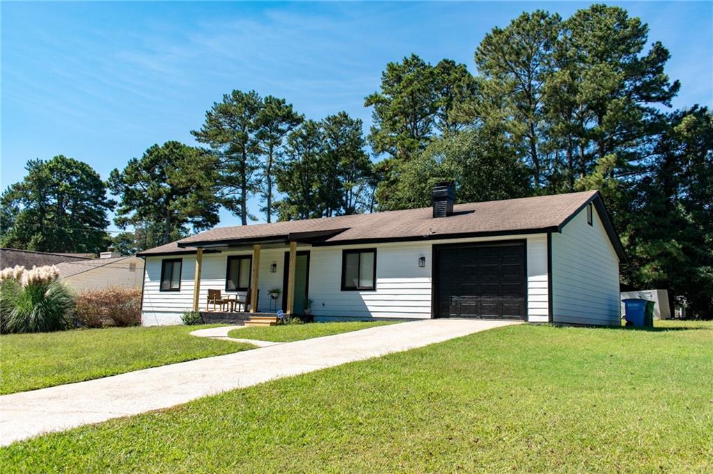 1077 Sawgrass Court SW