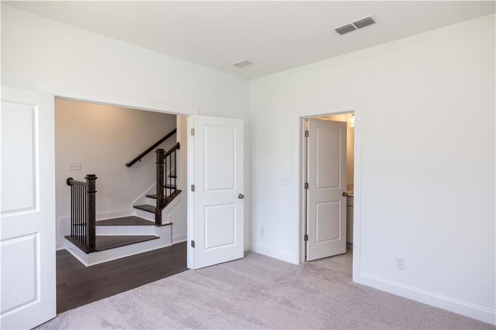 502 Healy Drive 76