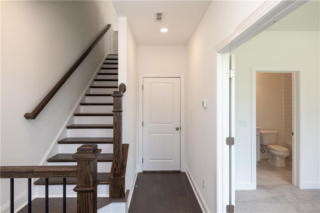 502 Healy Drive 76