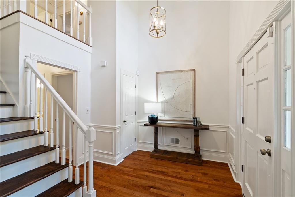 4175 Oak Crest Drive