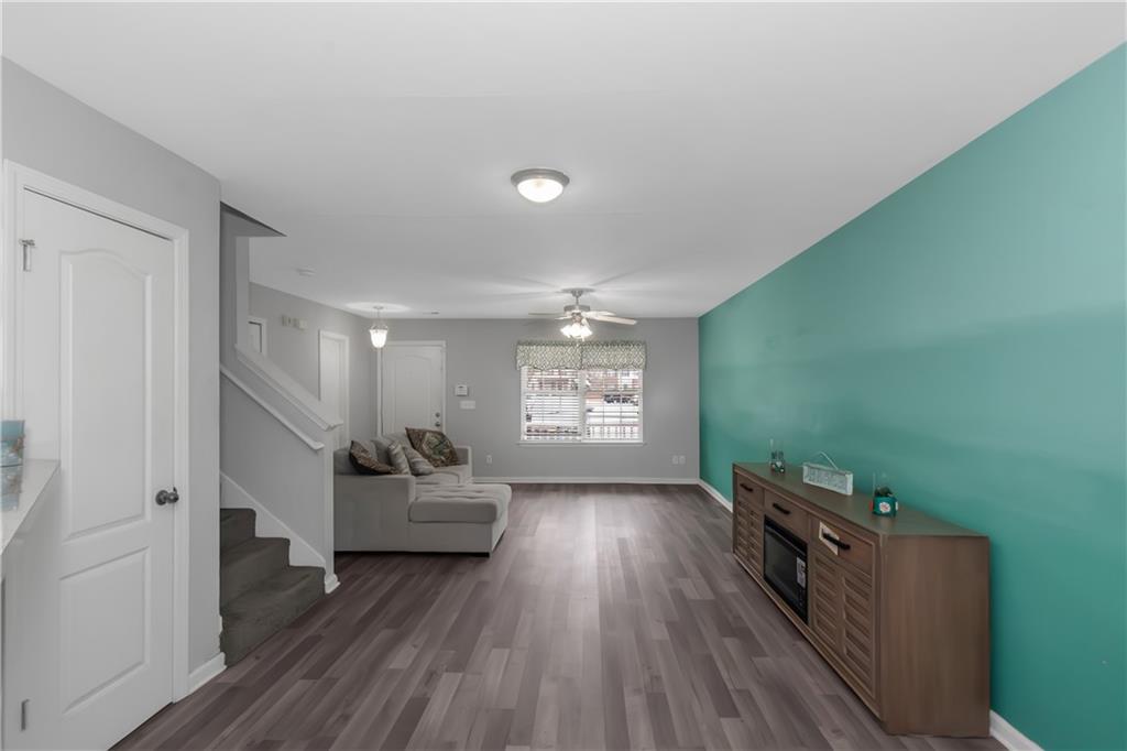 2025 Shawn Wayne Circle SE