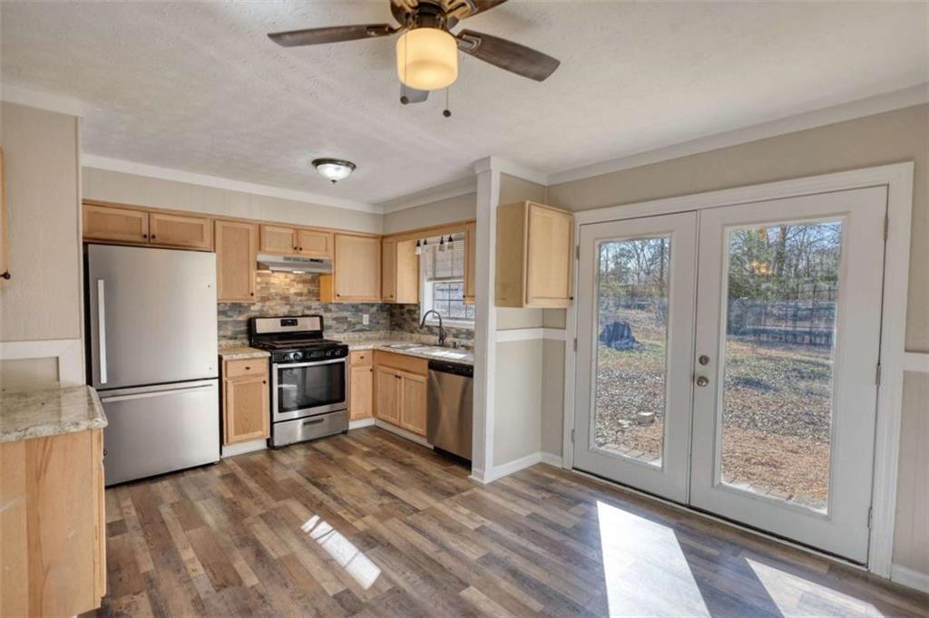 11 Grove Lane, Hampton, Georgia image 7