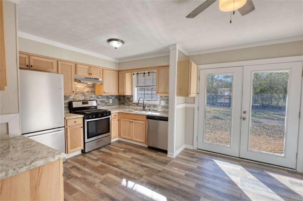 11 Grove Lane, Hampton, Georgia image 6