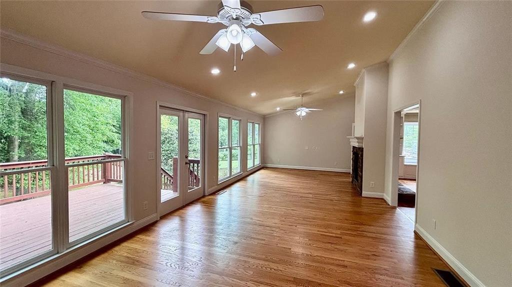 Chestnut Creek - Residential Lease
