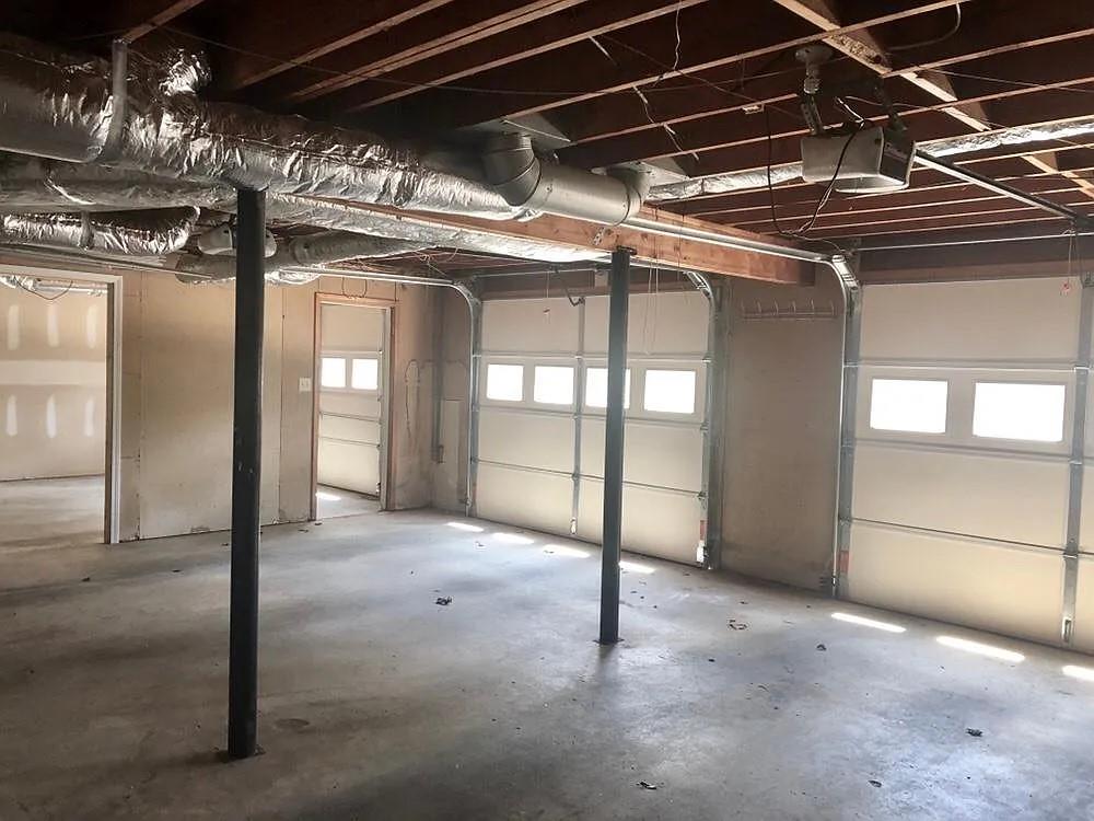 Chestnut Creek - Residential Lease