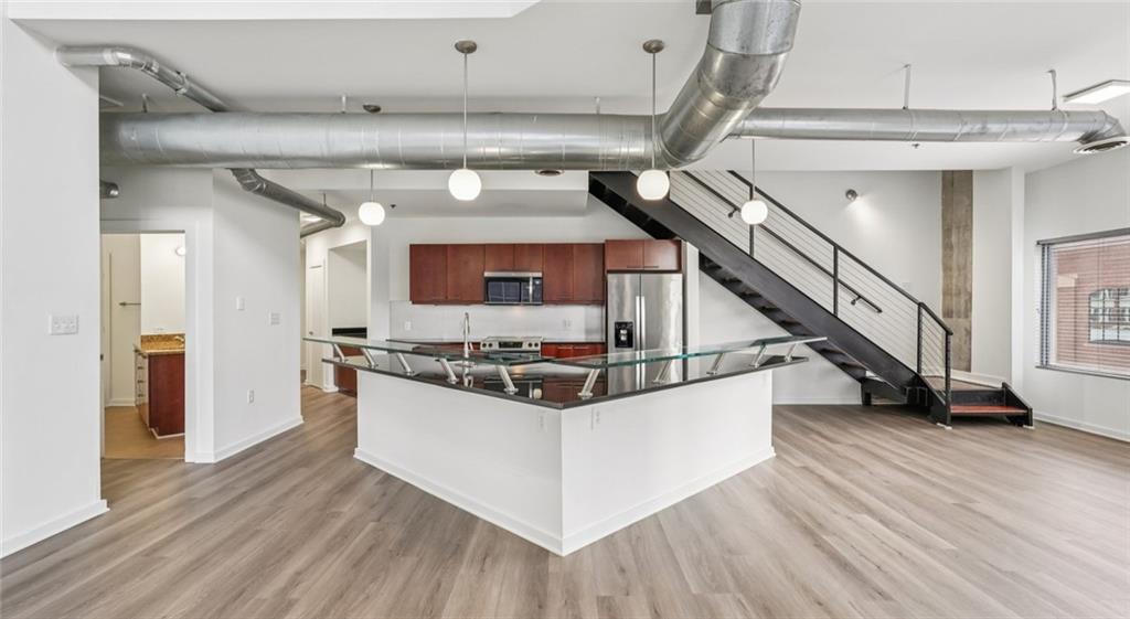 230 18th Street B3
