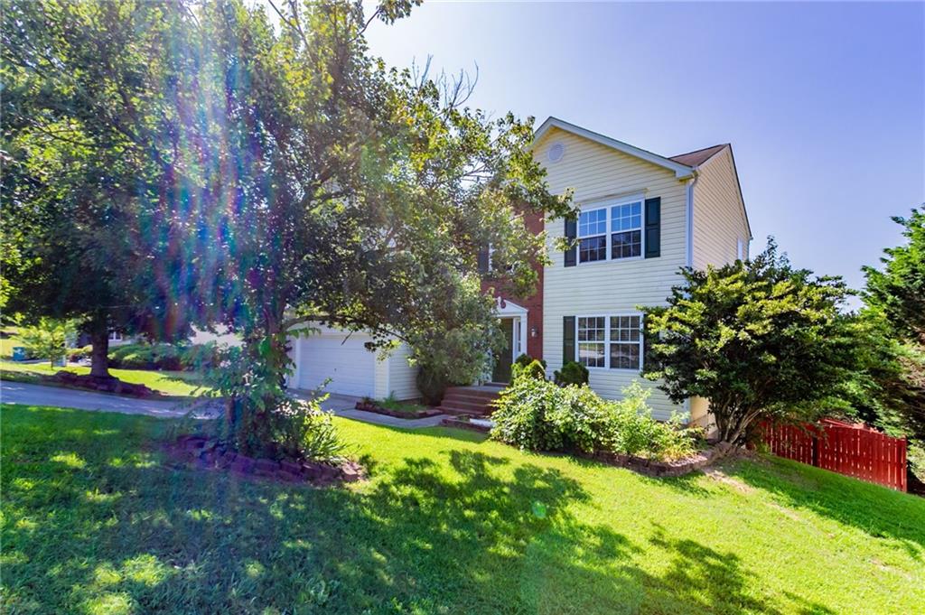 1273 Royal Ives Court