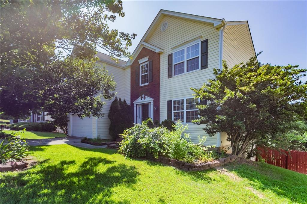 1273 Royal Ives Court