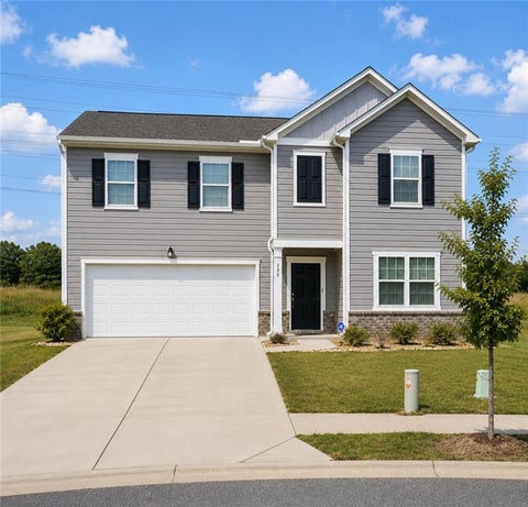 Homes For Sale - 778 Knightsbridge Lane<br/> Winder, GA 30680