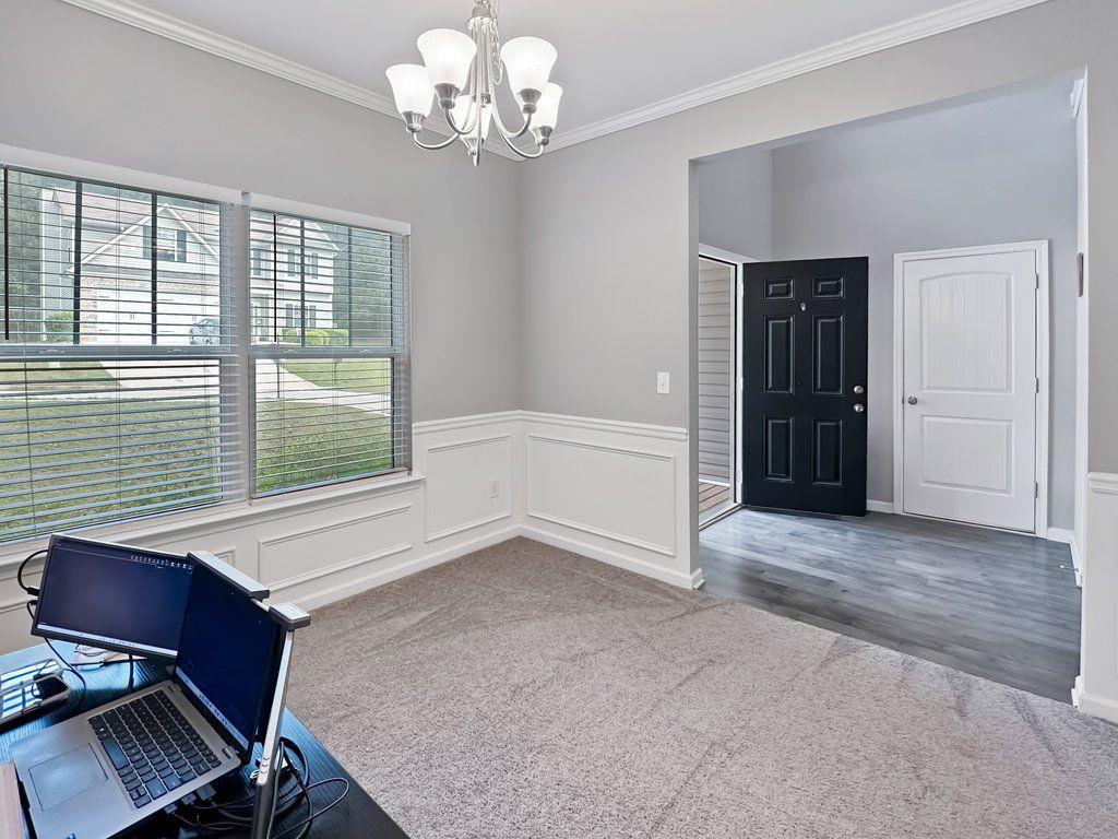 415 Fieldcrest Drive
