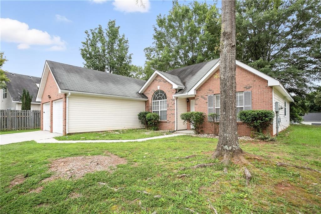 6139 Idlewood Manor
