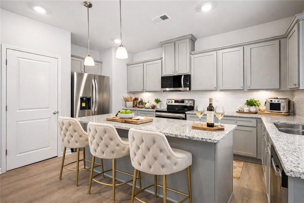 374 Cedar Wood Trace