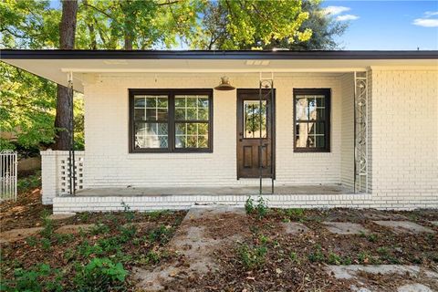 A home in Warner Robins