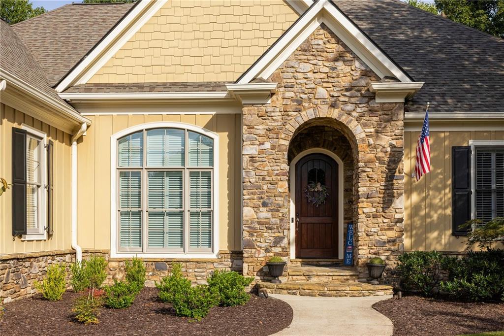 3552 Lake Ridge Drive