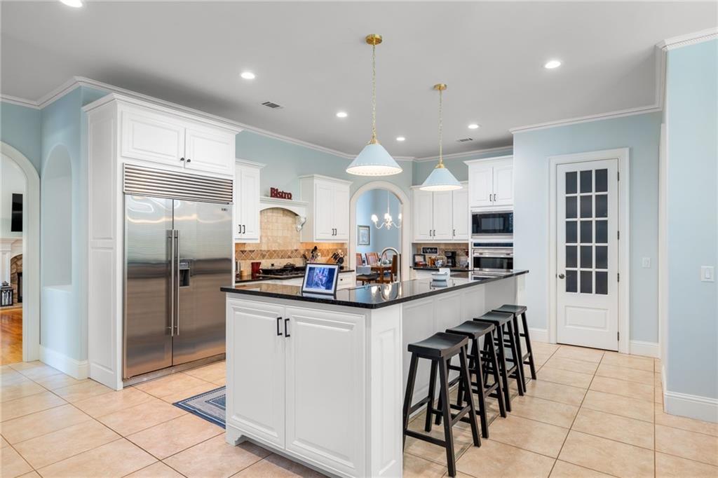 3552 Lake Ridge Drive