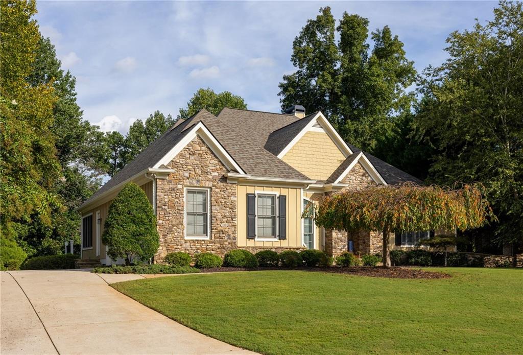 3552 Lake Ridge Drive