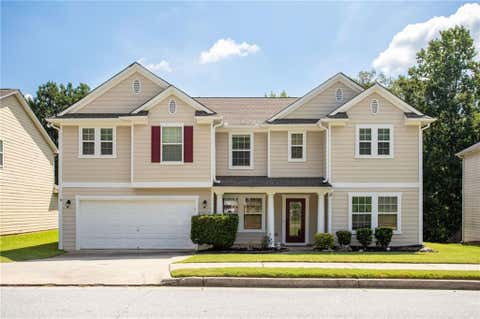 Homes For Sale - 780 Kirkly Way<br/> Fairburn, GA 30213