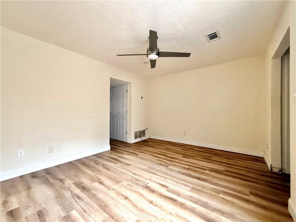 30 Country Place Court