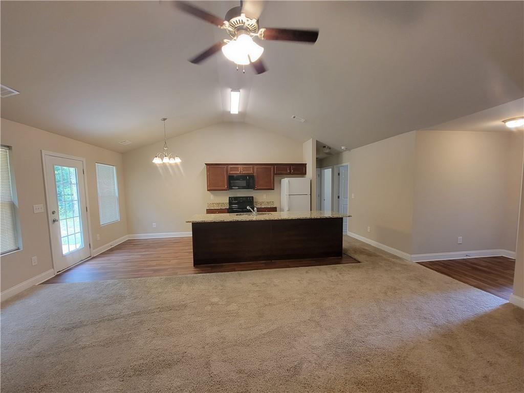 115 Heather Lane, Commerce, Georgia image 4