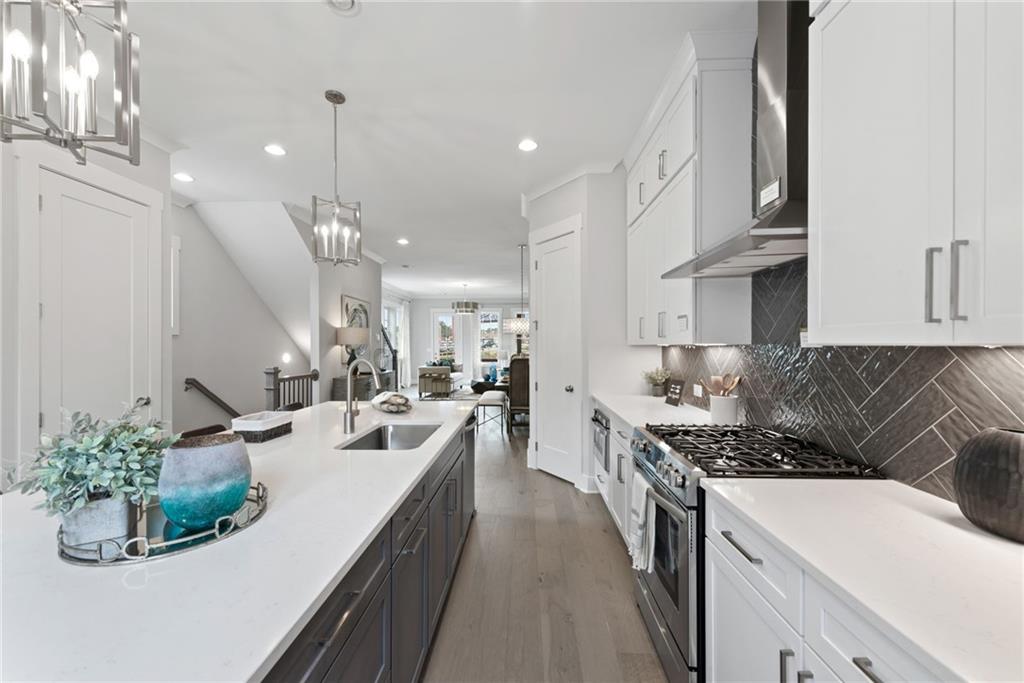 Devin's Shire - Residential