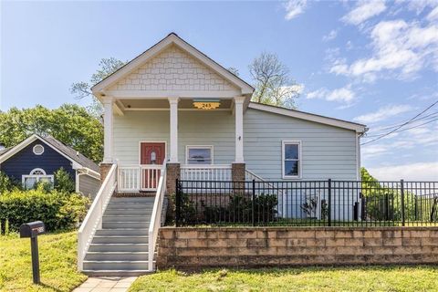 Photo of 245 South Avenue Ave SE, Atlanta, GA 30315 (MLS # 7750449)