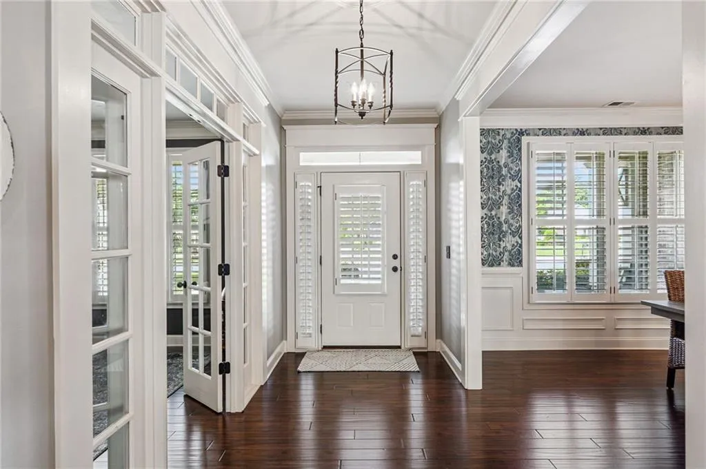 Alpharetta, Georgia 30005, United States, 5 Bedrooms Bedrooms, ,4 BathroomsBathrooms,Residential,Active,171186