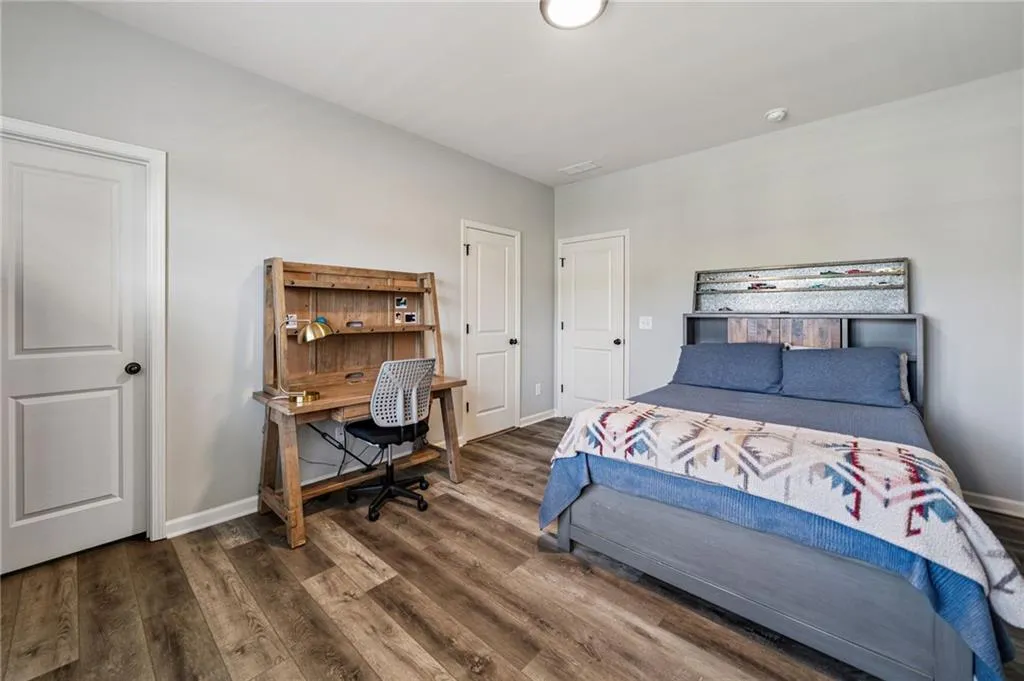 Alpharetta, Georgia 30005, United States, 5 Bedrooms Bedrooms, ,4 BathroomsBathrooms,Residential,Active,171186