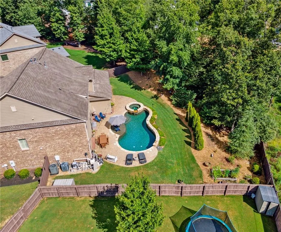 Alpharetta, Georgia 30005, United States, 5 Bedrooms Bedrooms, ,4 BathroomsBathrooms,Residential,Active,171186