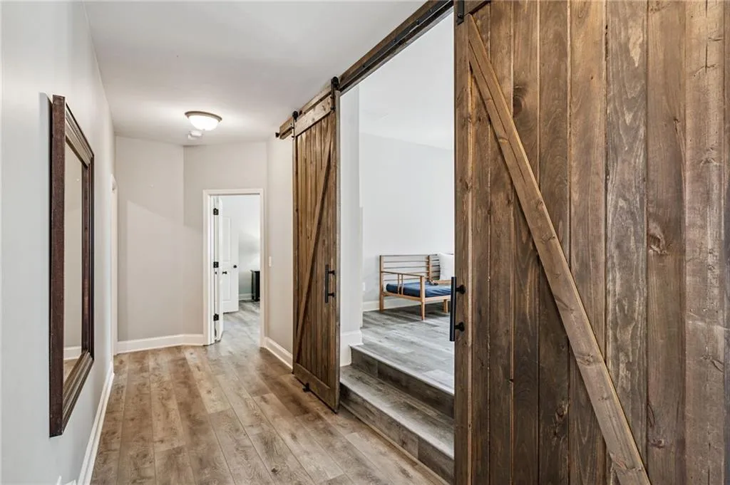 Alpharetta, Georgia 30005, United States, 5 Bedrooms Bedrooms, ,4 BathroomsBathrooms,Residential,Active,171186