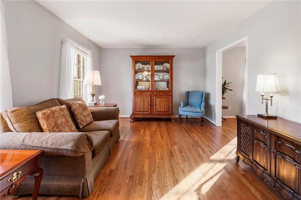 6784 Tilton Lane, Peachtree Corners, Georgia image 9