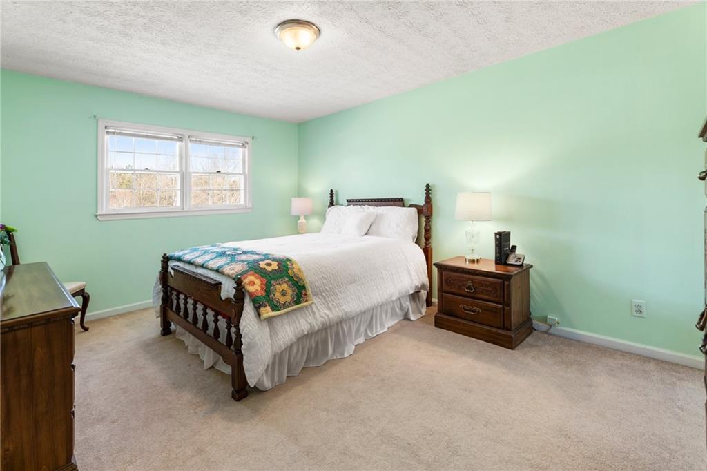 6784 Tilton Lane, Peachtree Corners, Georgia image 32