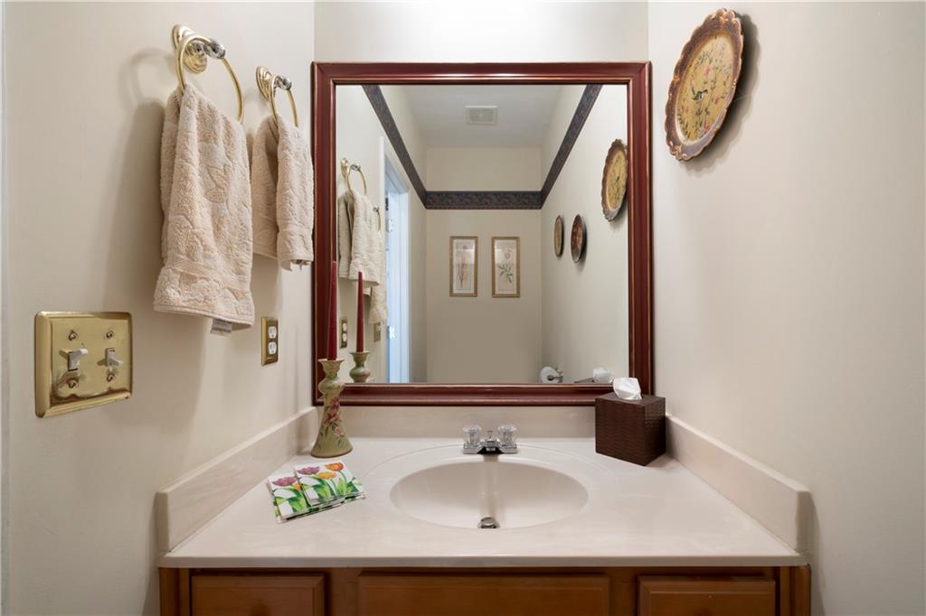 5960 Camelia Drive, Douglasville, Georgia image 11