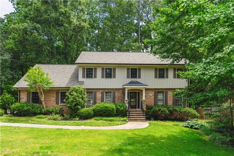 Homes For Sale - 4955 Mill Stream Court<br/> Atlanta, GA 30338