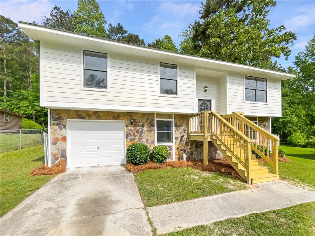 6735 Smoke Ridge Drive, Atlanta, Georgia image 10