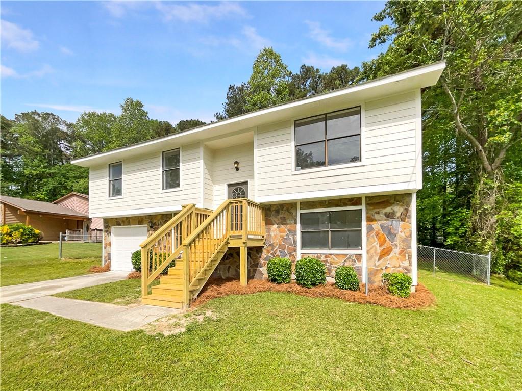 6735 Smoke Ridge Drive, Atlanta, Georgia image 9