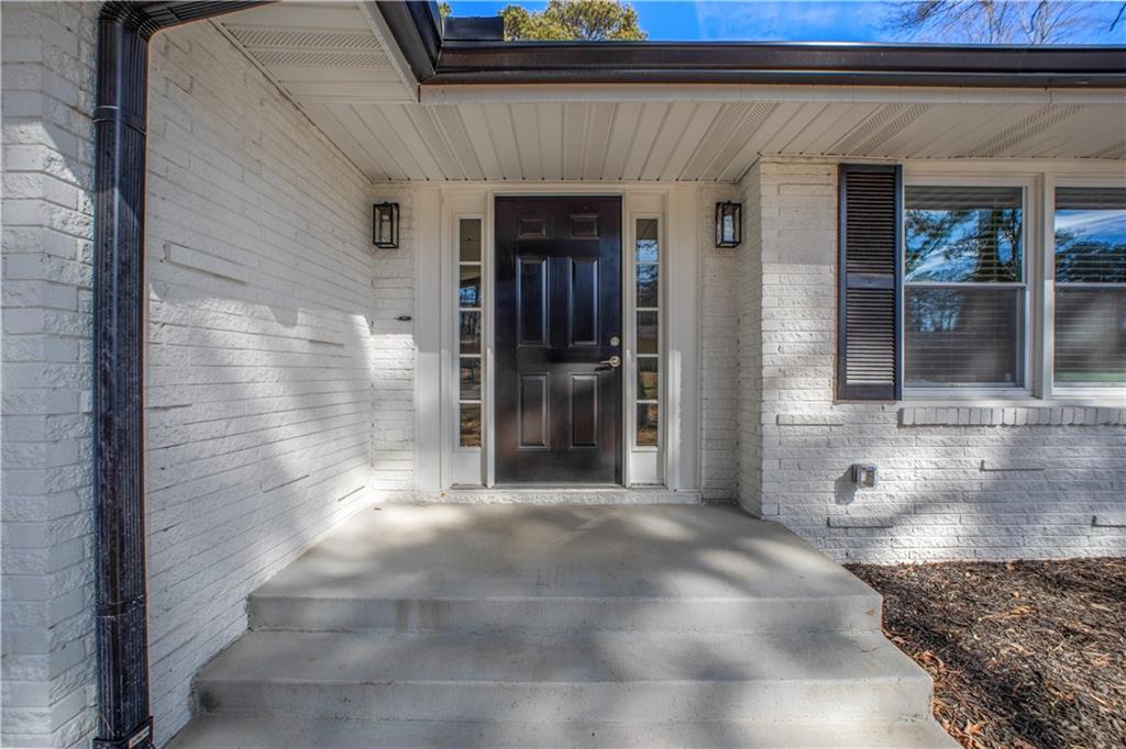 1890 Carla Drive, Morrow, Georgia image 6