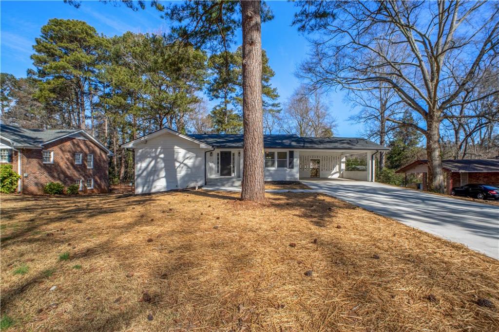 1890 Carla Drive, Morrow, Georgia image 3