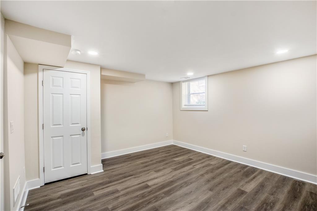 1890 Carla Drive, Morrow, Georgia image 36