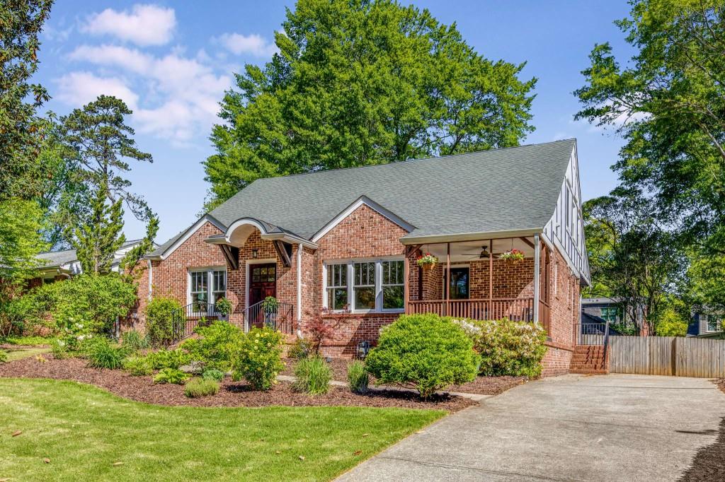 1256 Spring Valley Lane, Atlanta, Georgia image 1