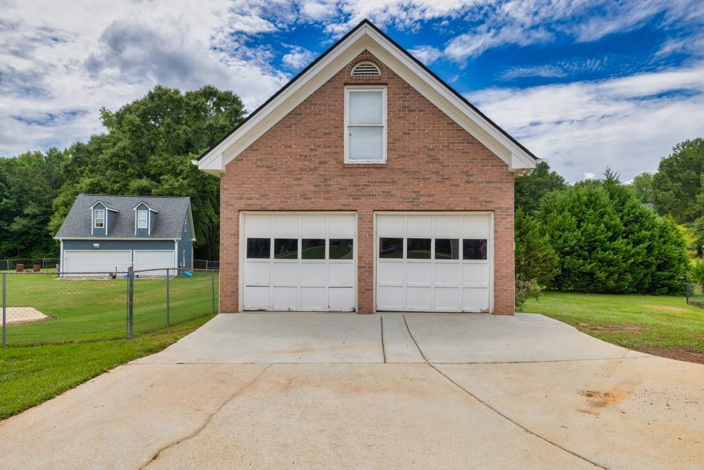 Photo 42 of 42 of 3145 Castlewood Drive house