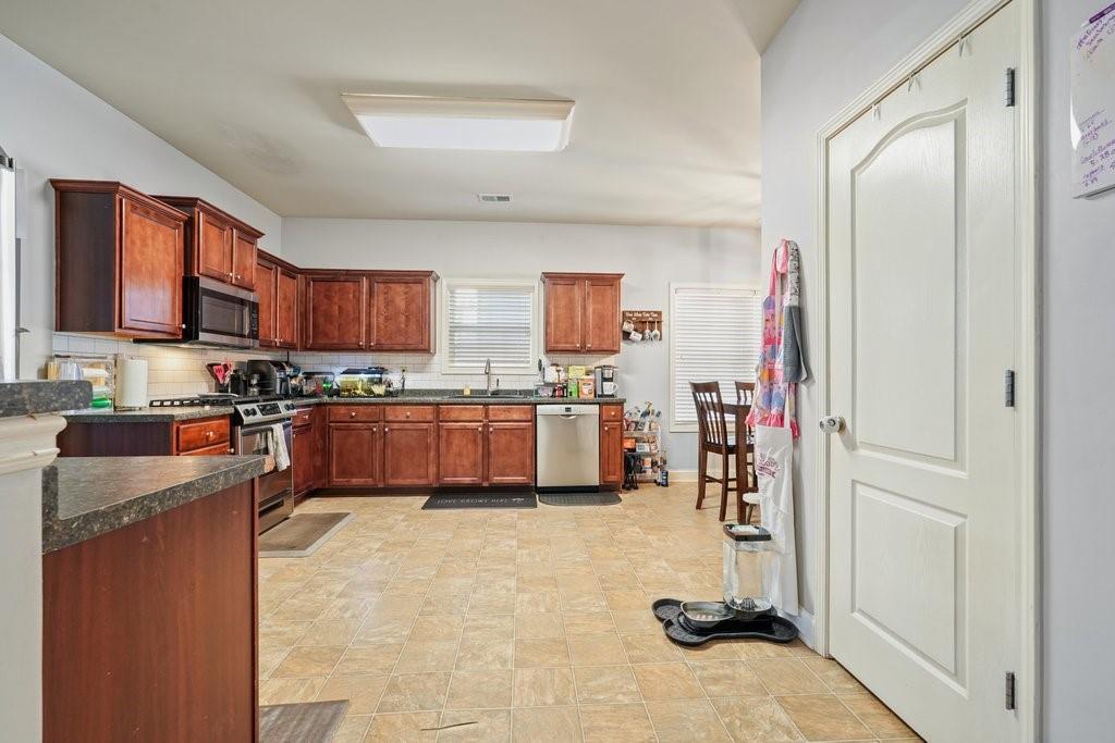 102 Crescent Woode Way, Dallas, Georgia image 14