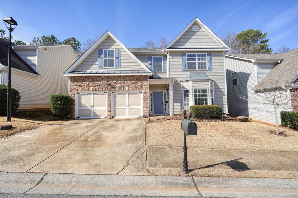 102 Crescent Woode Way, Dallas, Georgia image 1